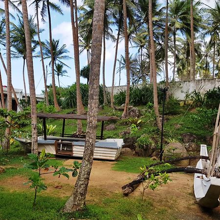 Rumassala Villas ウナワトゥナ エクステリア 写真