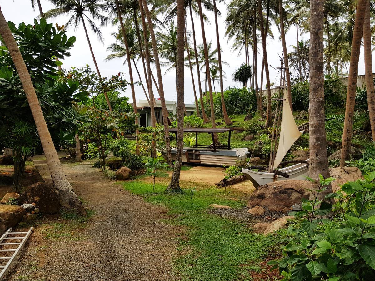 Rumassala Villas ウナワトゥナ エクステリア 写真
