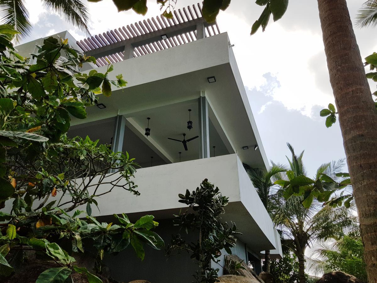 Rumassala Villas ウナワトゥナ エクステリア 写真