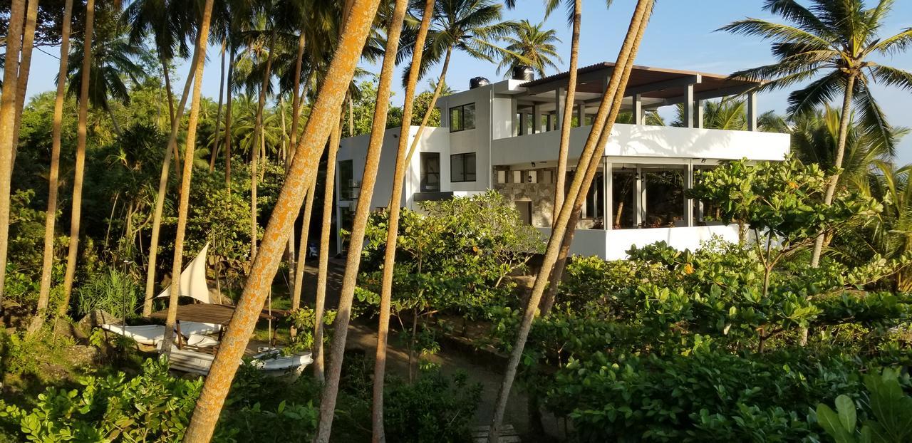 Rumassala Villas ウナワトゥナ エクステリア 写真